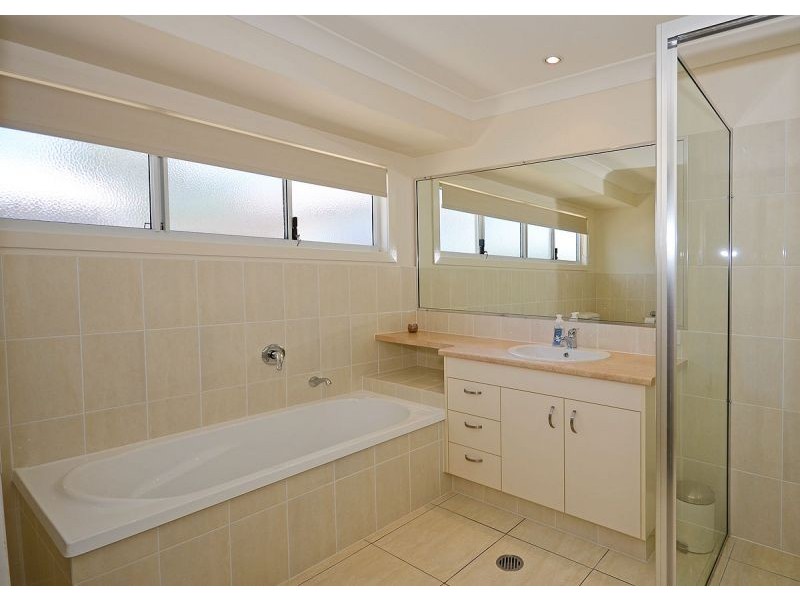 1/31 Stephenson Street, Pialba QLD 4655