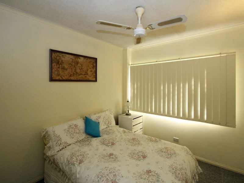 1/3 Beach Road, Pialba QLD 4655