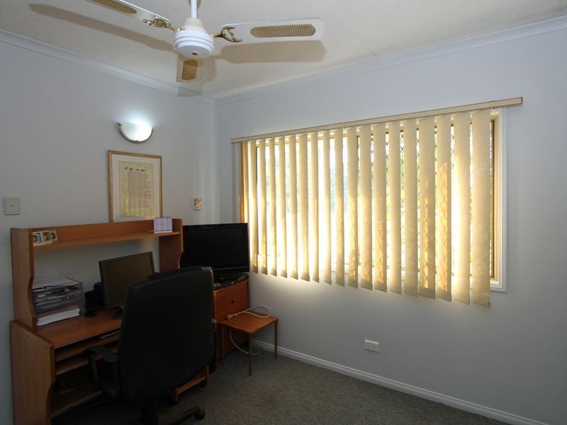 1/3 Beach Road, Pialba QLD 4655