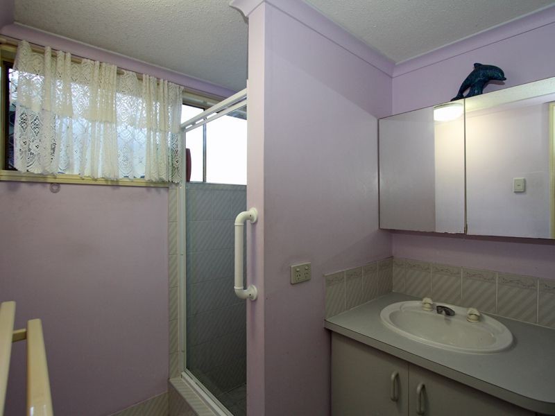 1/3 Beach Road, Pialba QLD 4655