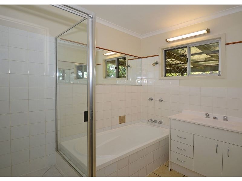 12 Kehlet Street, Point Vernon QLD 4655