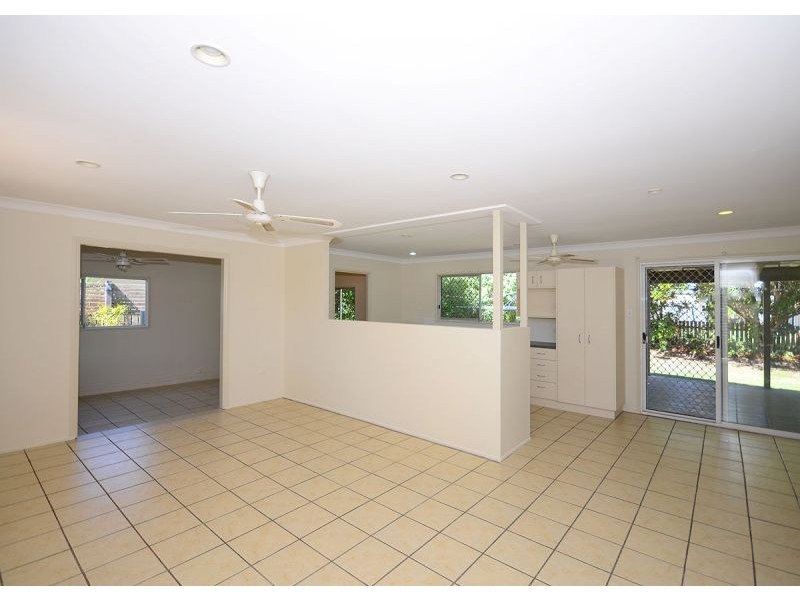 12 Kehlet Street, Point Vernon QLD 4655