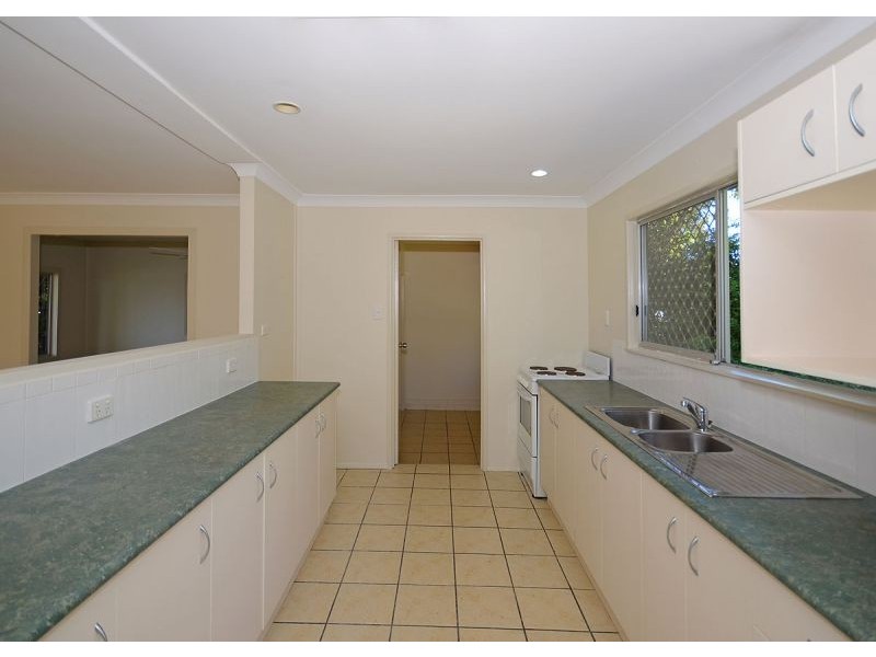 12 Kehlet Street, Point Vernon QLD 4655