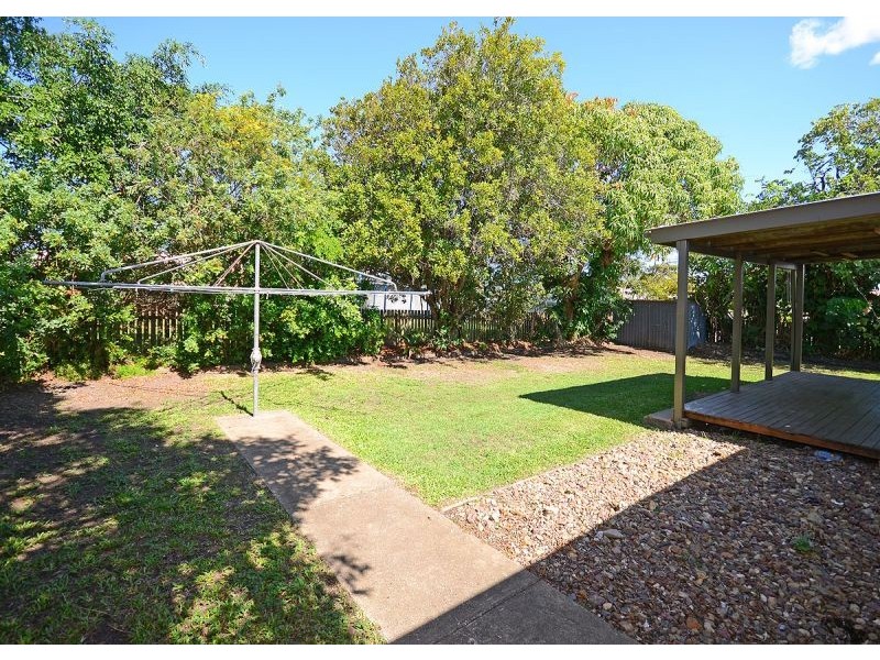 12 Kehlet Street, Point Vernon QLD 4655