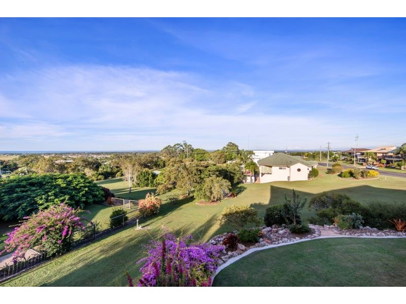 16 Sovereign Court, Urraween QLD 4655