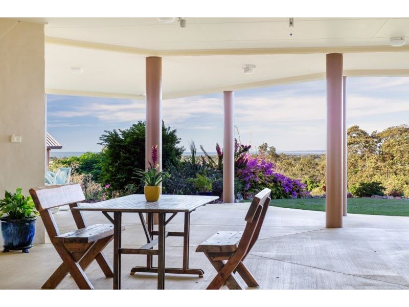 16 Sovereign Court, Urraween QLD 4655