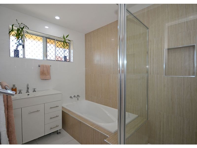 85 Snapper Street, Kawungan QLD 4655