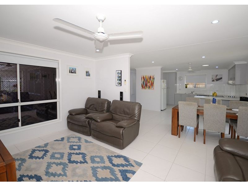 85 Snapper Street, Kawungan QLD 4655