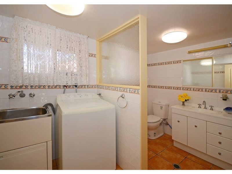 388 Esplanade, Torquay QLD 4655