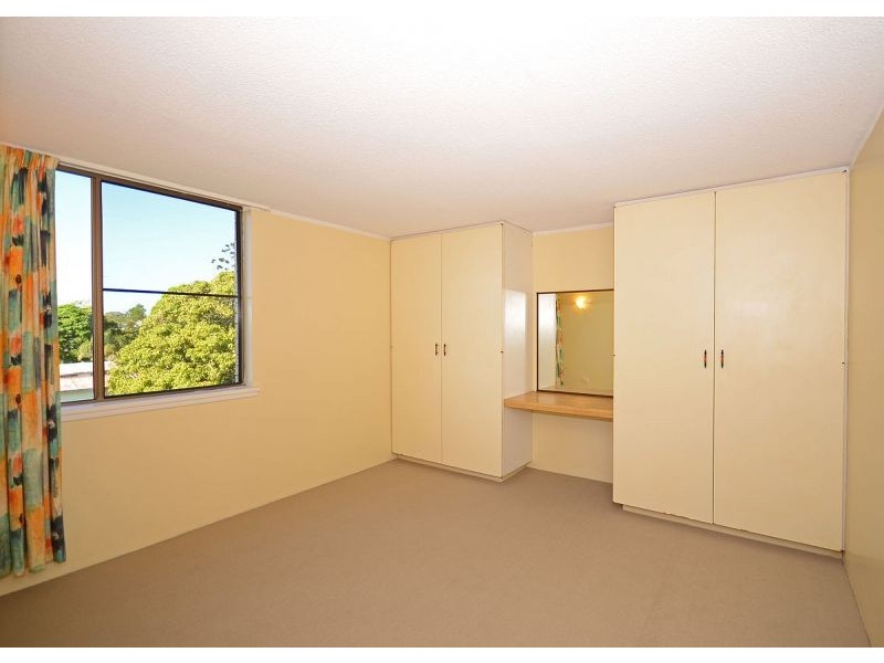 Unit 8/242 ‘Waimarama’ Esplanade, Pialba QLD 4655