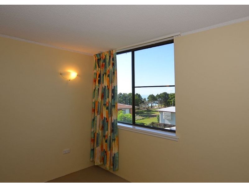 Unit 8/242 ‘Waimarama’ Esplanade, Pialba QLD 4655