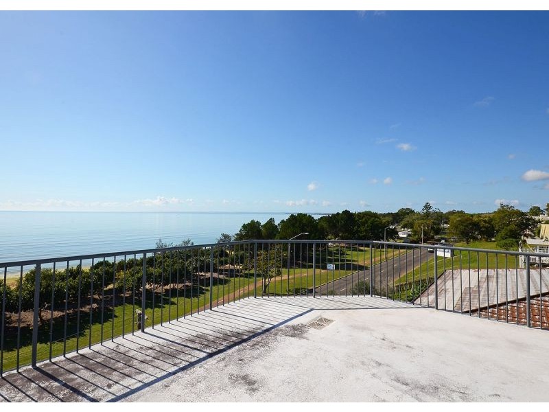 Unit 8/242 ‘Waimarama’ Esplanade, Pialba QLD 4655