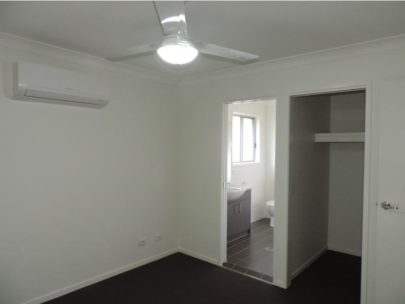 4 Lawson Road, Urraween QLD 4655