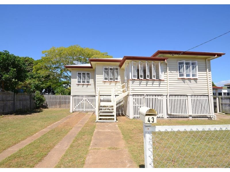 43 Shell Street, Urangan QLD 4655