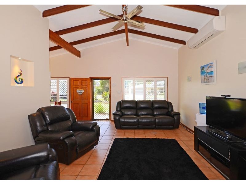 21 Alexander Street, Torquay QLD 4655