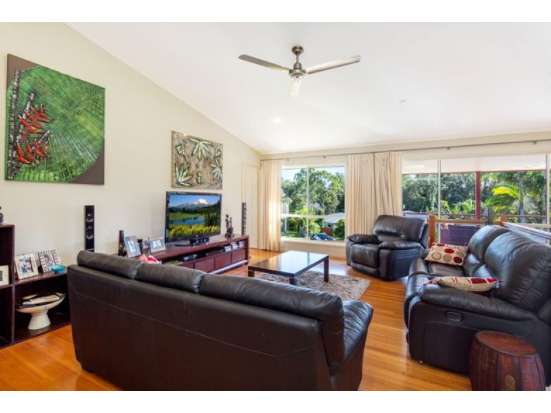 3 Chiquita Court, Dundowran Beach QLD 4655