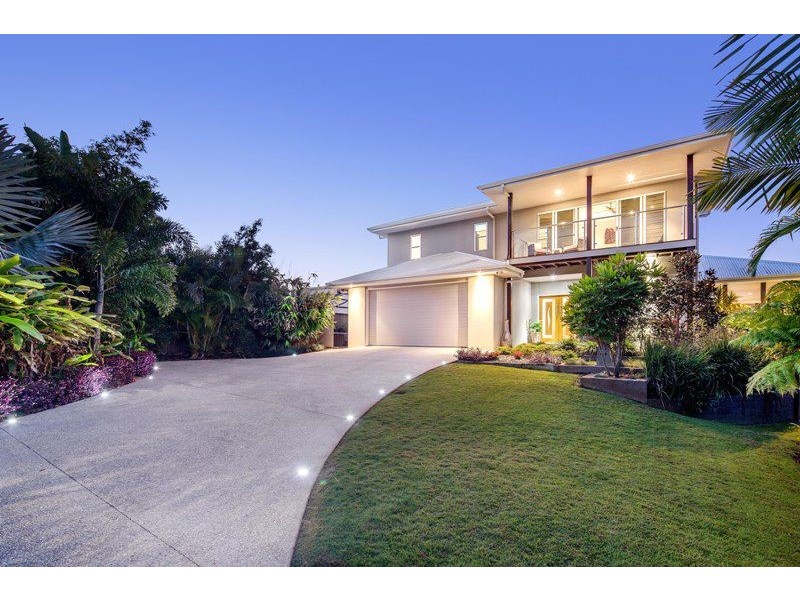 27 Christensen Street, Urraween QLD 4655