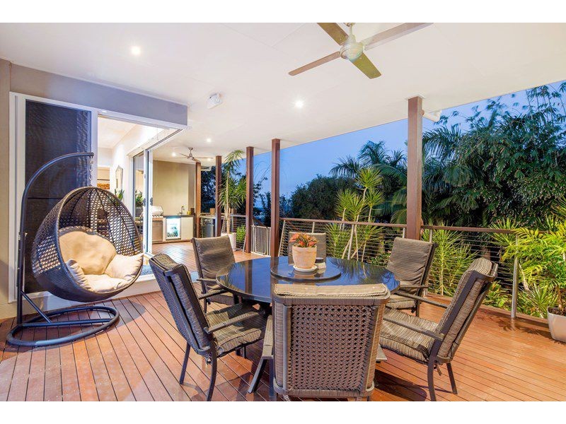 27 Christensen Street, Urraween QLD 4655