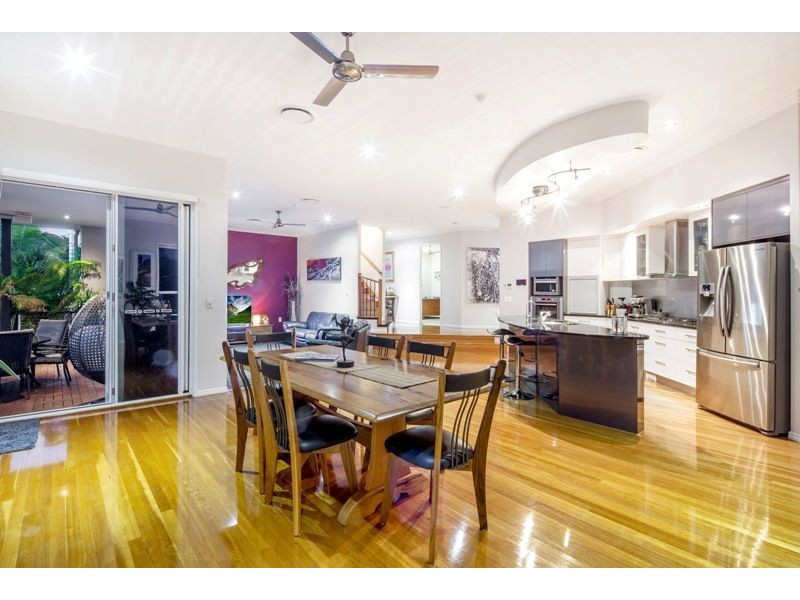 27 Christensen Street, Urraween QLD 4655