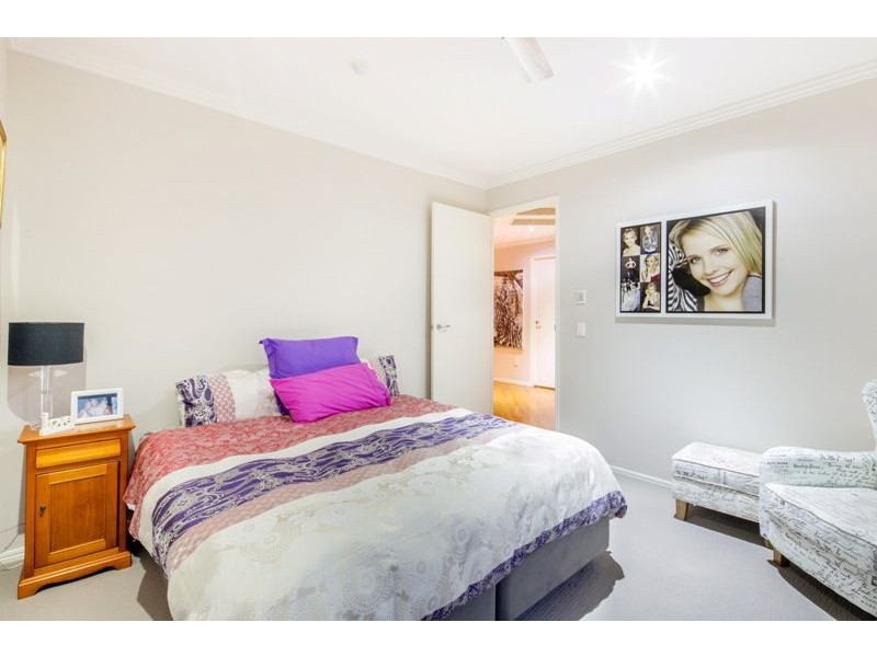 27 Christensen Street, Urraween QLD 4655