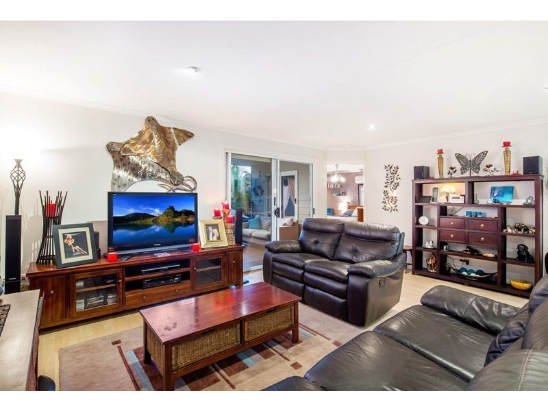 51 Johnston Boulevard, Urraween QLD 4655