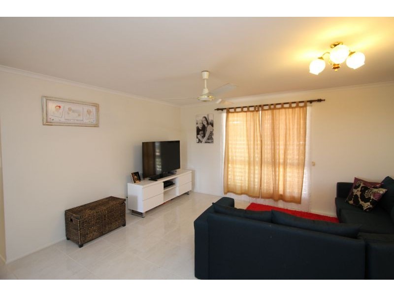 6 Morobe Street, Kawungan QLD 4655