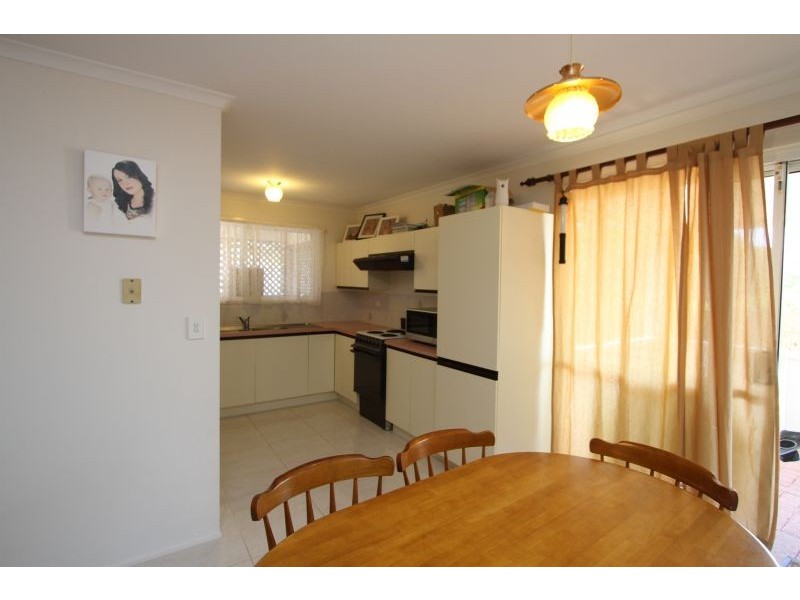 6 Morobe Street, Kawungan QLD 4655