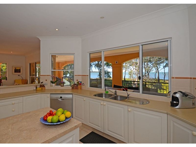 116 Burrum Street, Burrum Heads QLD 4659