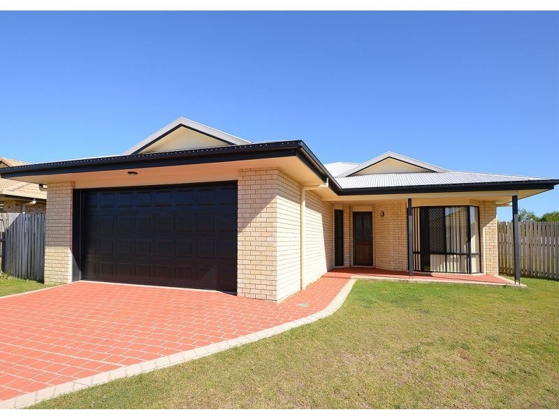 8 Carlisle Court, Kawungan QLD 4655