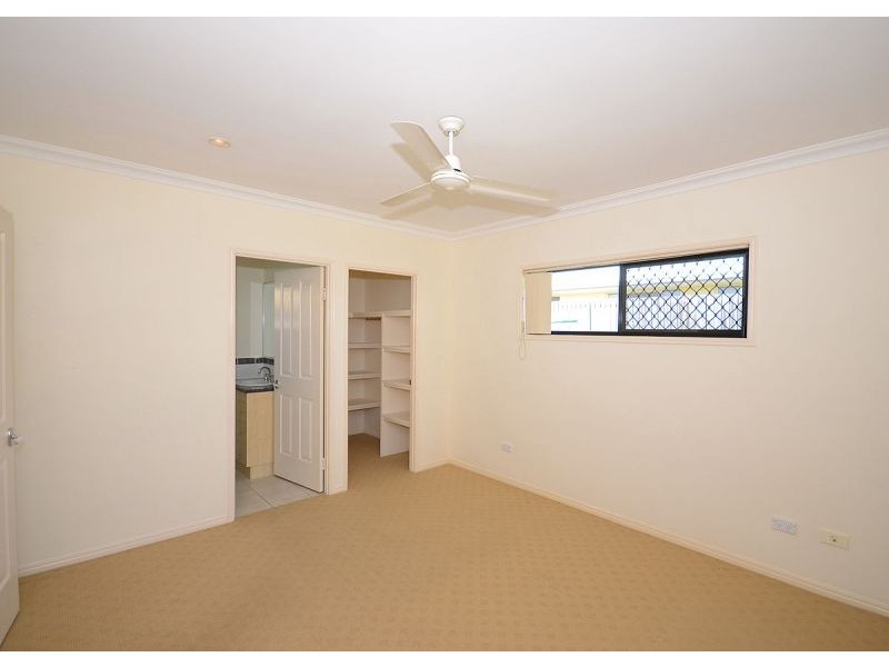 8 Carlisle Court, Kawungan QLD 4655