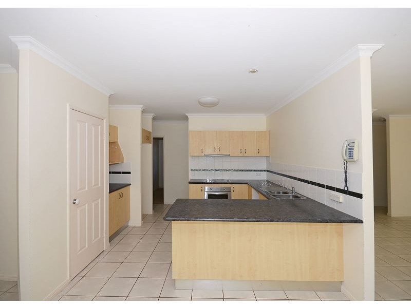 8 Carlisle Court, Kawungan QLD 4655