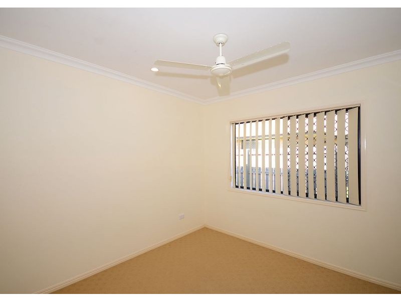 8 Carlisle Court, Kawungan QLD 4655