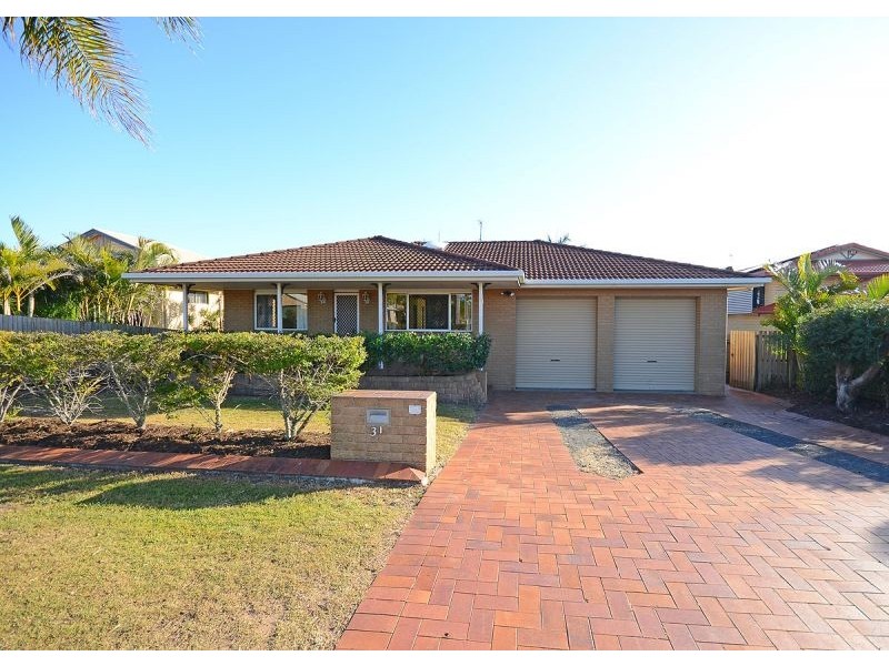 31 Royal Drive, Kawungan QLD 4655