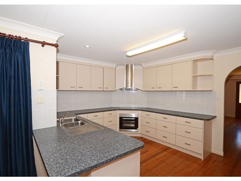 8 Hastings Street, Pialba QLD 4655