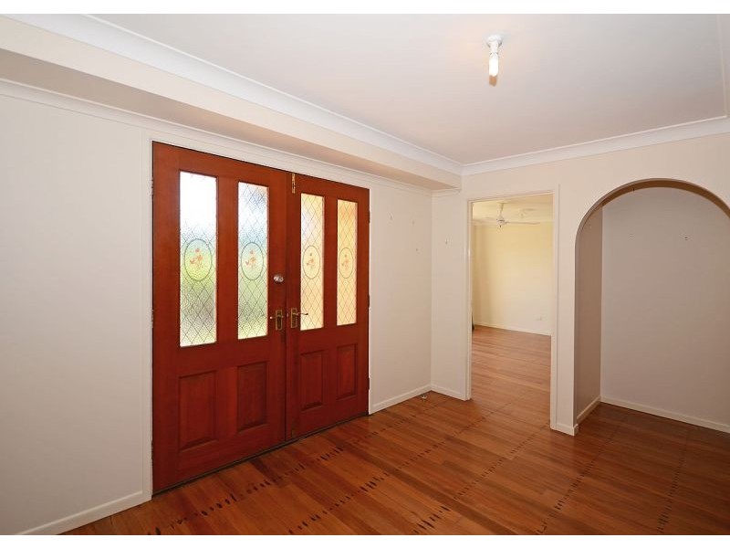 8 Hastings Street, Pialba QLD 4655