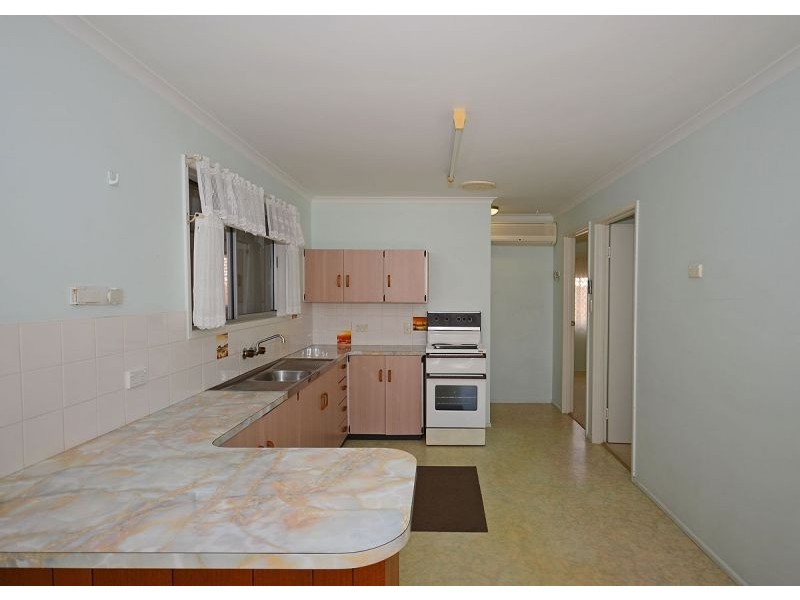 1/66 Taylor Street, Pialba QLD 4655