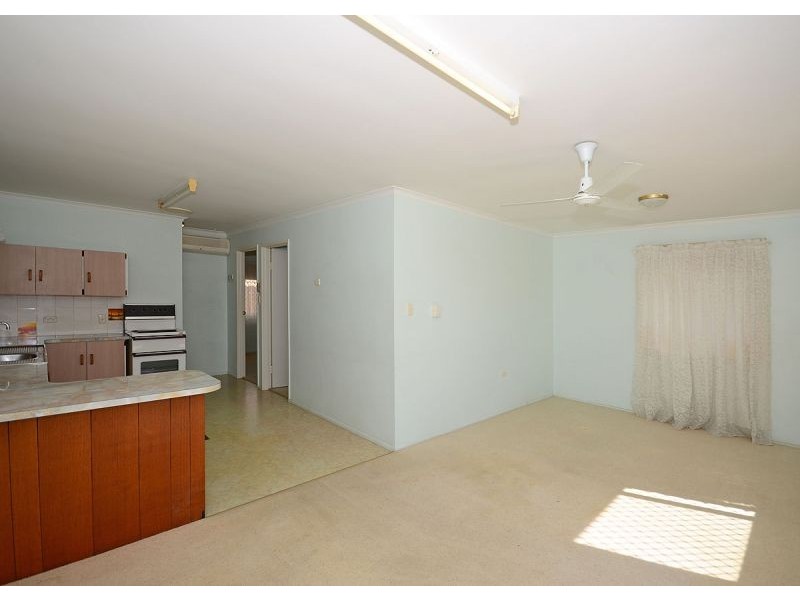 1/66 Taylor Street, Pialba QLD 4655