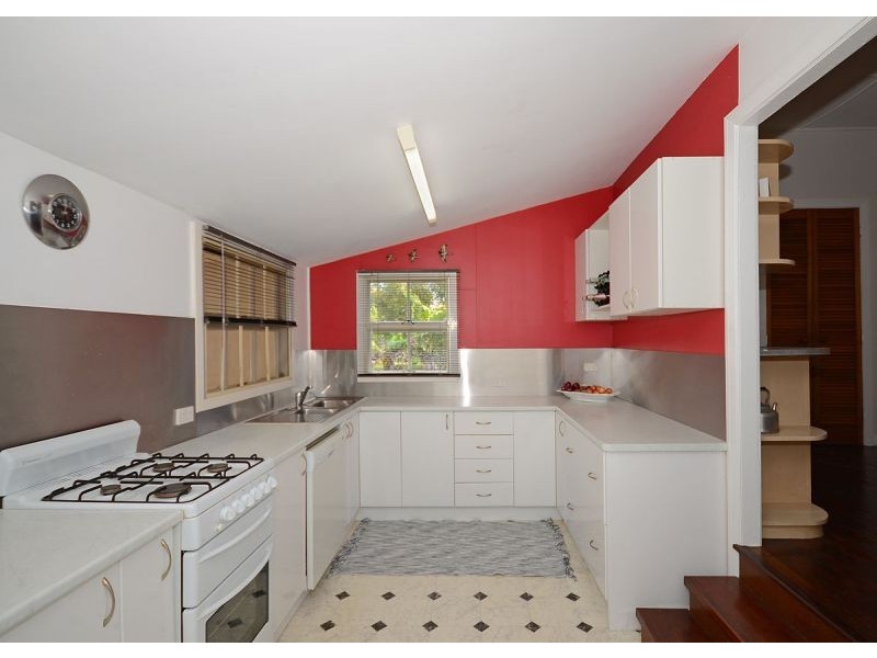149 Torquay Road, Scarness QLD 4655