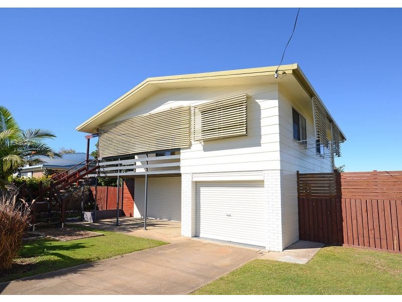 13 Paradise Street, Point Vernon QLD 4655
