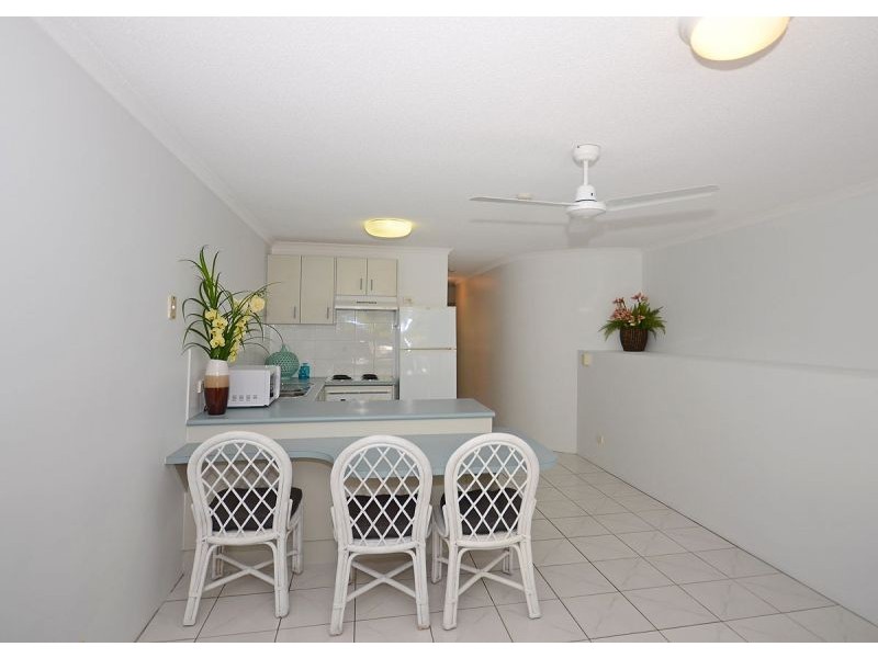 Unit 5/386 ‘Riviera Resort’ Esplanade, Torquay QLD 4655