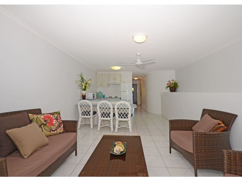Unit 5/386 ‘Riviera Resort’ Esplanade, Torquay QLD 4655