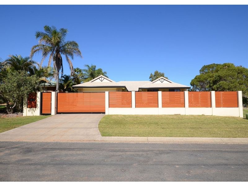 66 Hythe Street, Pialba QLD 4655