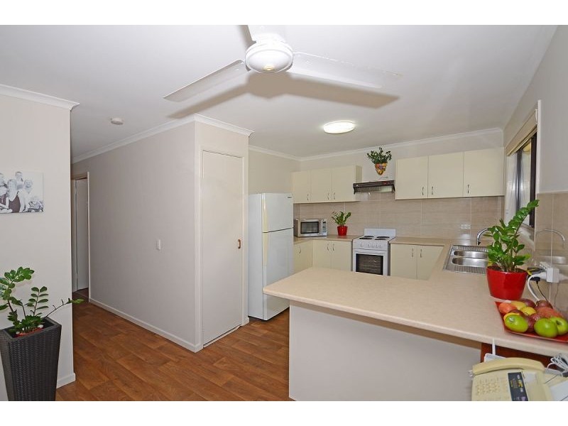 8 Minguin Street, Scarness QLD 4655