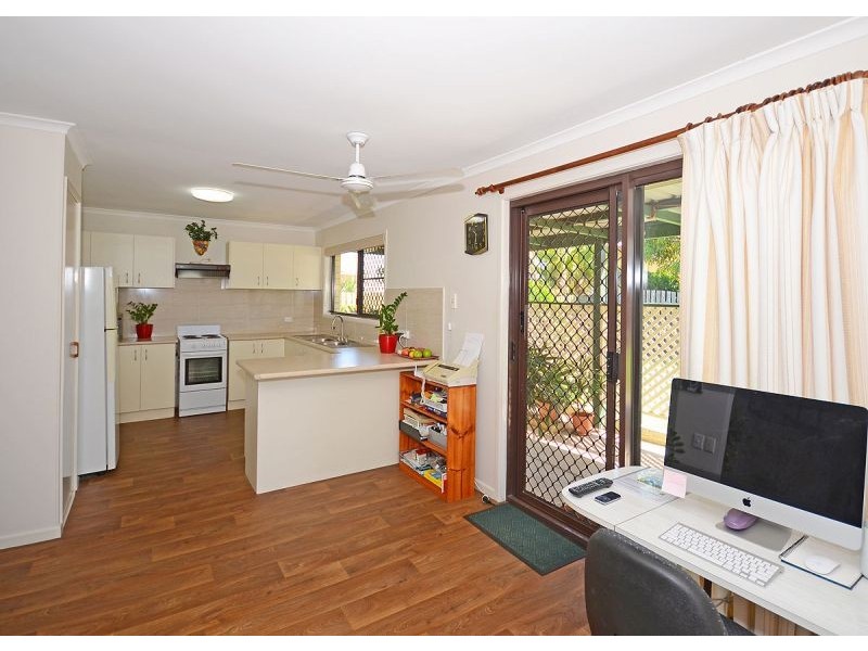 8 Minguin Street, Scarness QLD 4655