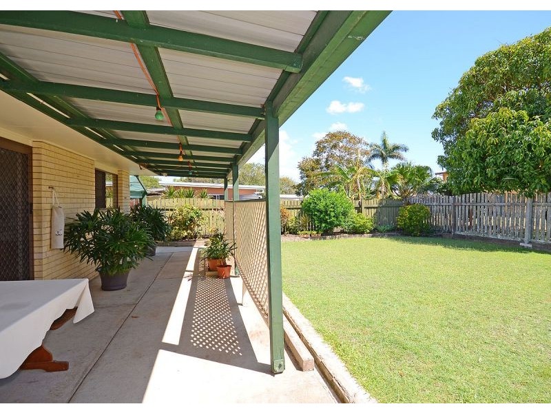 8 Minguin Street, Scarness QLD 4655