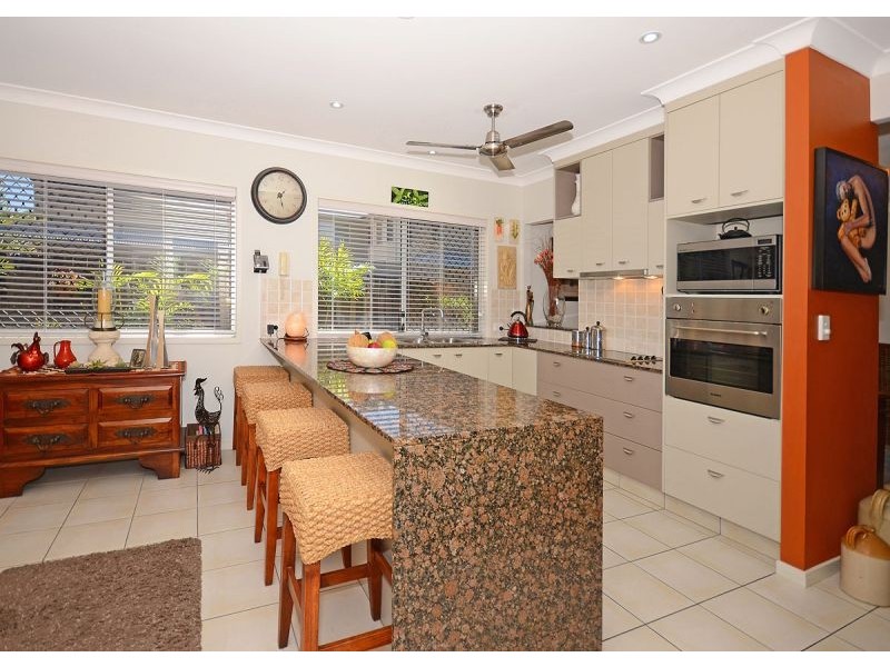 31/29 Stephenson St, Pialba QLD 4655