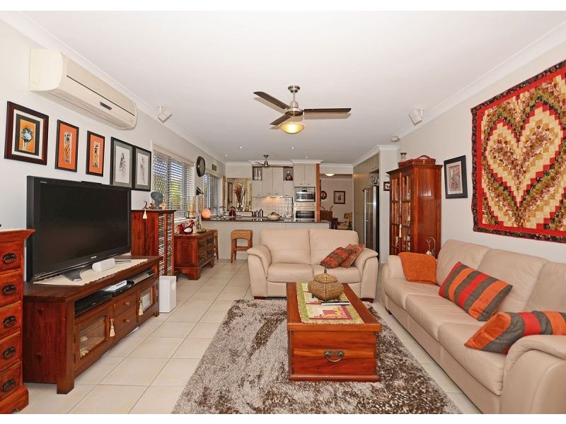 31/29 Stephenson St, Pialba QLD 4655