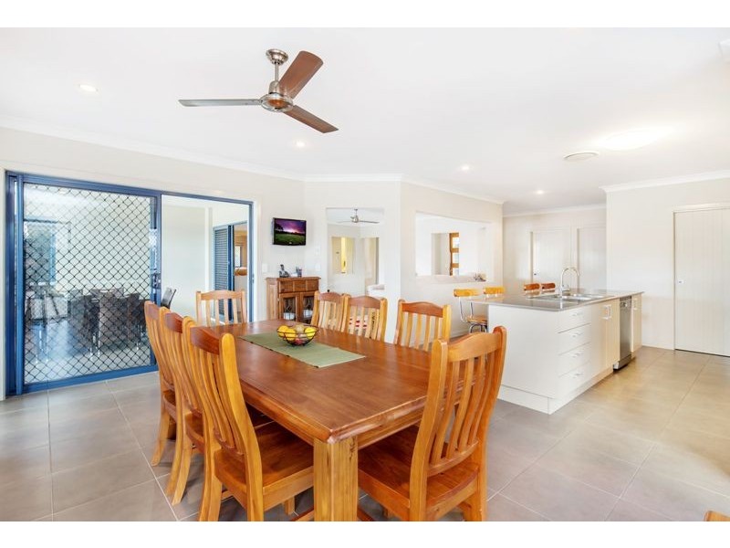 7 Pinnacle Court, Craignish QLD 4655