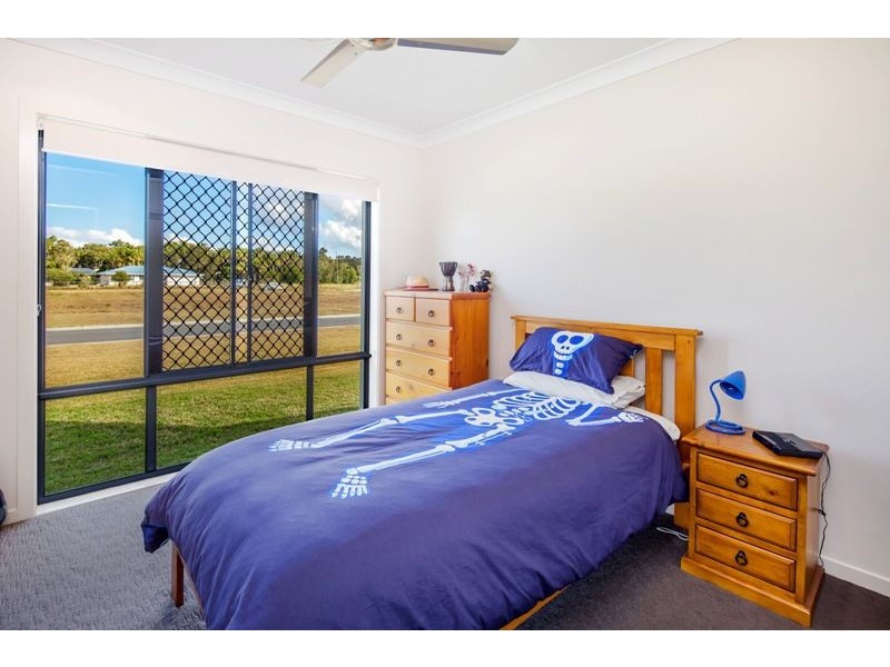 7 Pinnacle Court, Craignish QLD 4655