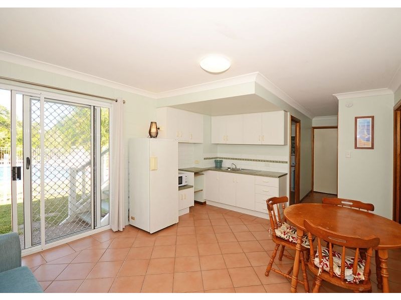 27 Urangan Street, Torquay QLD 4655